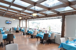 Imagen del bar/restaurante del Hotel TS Gold Hotel. Foto 1