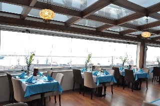 Imagen de la habitación del Hotel TS Gold Hotel. Foto 4