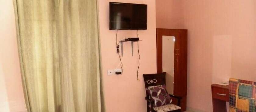 Imagen de la habitación del Hotel TS Lodgings. Foto 17