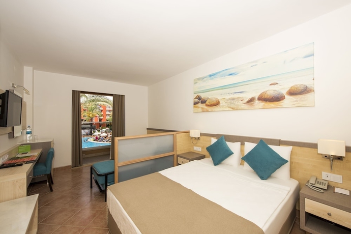 Imagen de la habitación del Hotel TT PEGASOS CLUB. Foto 2