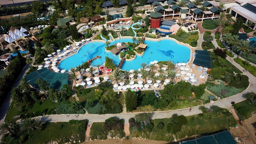 Imagen de la piscina del Hotel TT PEGASOS CLUB. Foto 15