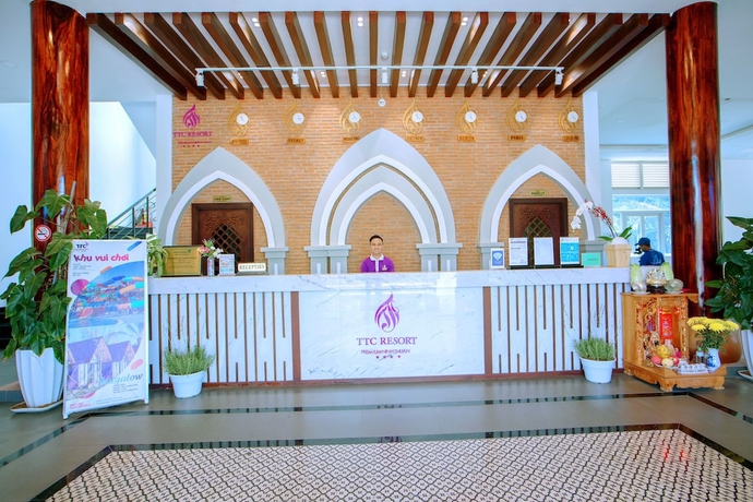 Imagen de los interiores del Hotel TTC Resort Premium Ninh Thuan. Foto 19
