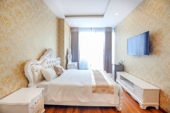 Imagen de la habitación del Hotel TTR Vincent. Foto 19