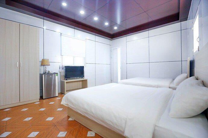 Imagen de la habitación del Hotel TTR Vincent. Foto 20