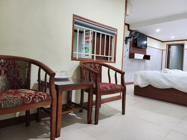 Imagen general del Hotel TUAN CENTRAL HOTEL. Foto 11
