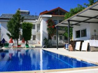 Imagen general del Hotel TUGAY. Foto 5