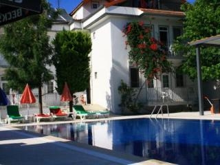 Imagen general del Hotel TUGAY. Foto 12
