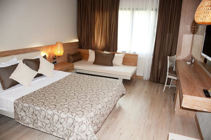 Imagen de la habitación del Hotel TUI MAGIC LIFE Sarigerme. Foto 9