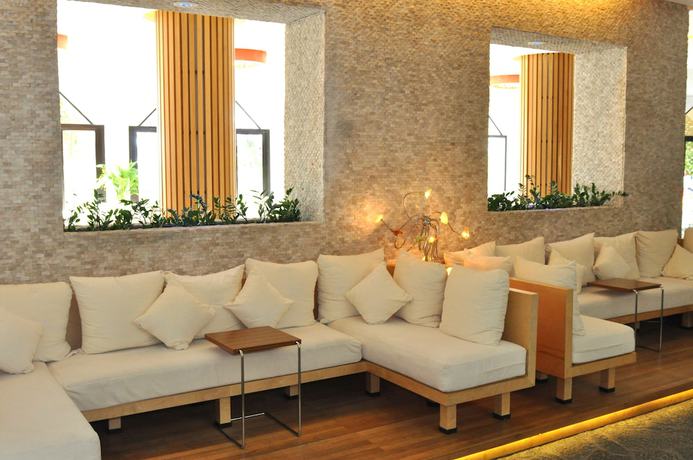 Imagen de los interiores del Hotel TUI MAGIC LIFE Sarigerme. Foto 19