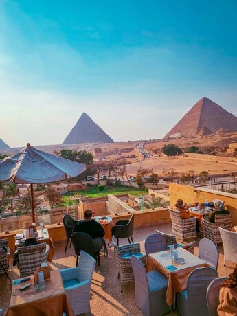 Imagen general del Hotel TUI Pyramids View. Foto 9