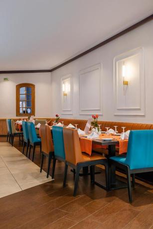 Imagen del bar/restaurante del Hotel TUI SUNEO Kenzi Europa. Foto 3