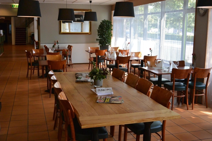 Imagen del bar/restaurante del Hotel TULIP Hotels & Residences - Zwolle. Foto 4