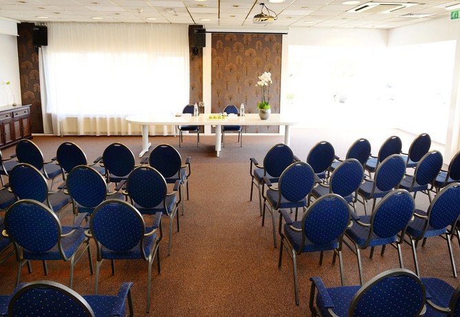 Imagen de los interiores del Hotel TULIP INN LEIDERDORP. Foto 8