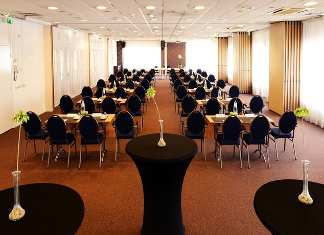 Imagen de los interiores del Hotel TULIP INN LEIDERDORP. Foto 9