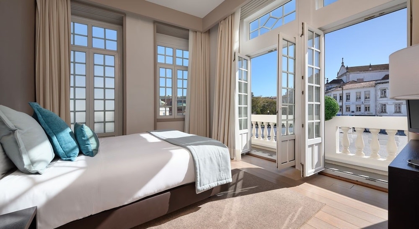 Imagen de la habitación del Hotel TURIM Aveiro Palace. Foto 6