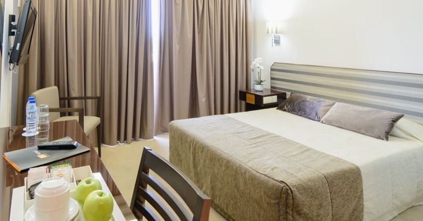 Imagen de la habitación del Hotel TURIM Santa Maria da Feira. Foto 8