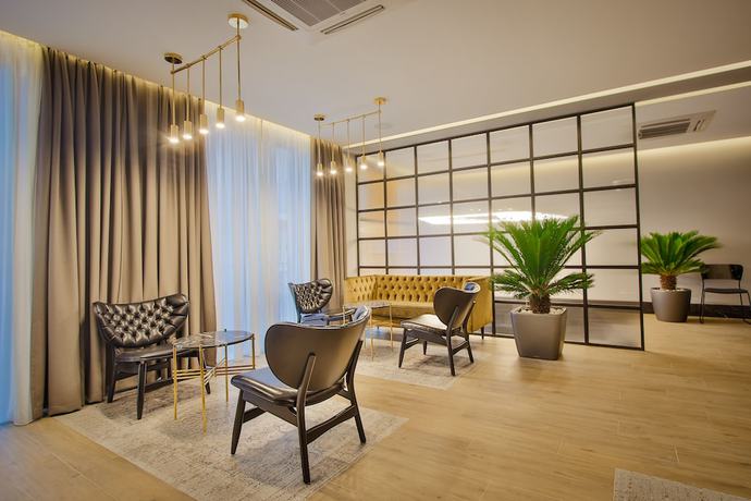 Imagen de los interiores del Hotel TUTA. Foto 18