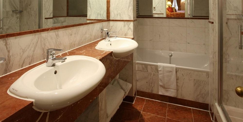 Imagen de la habitación del Hotel TWENTY NEVERN SQUARE. Foto 7