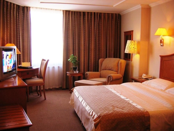 Imagen de la habitación del Hotel TWENTY-FIRST CENTURY. Foto 6