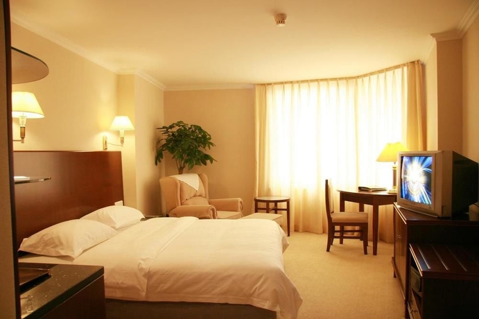 Imagen de la habitación del Hotel TWENTY-FIRST CENTURY. Foto 15