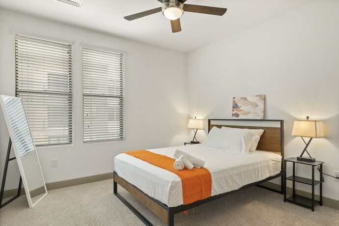 Imagen de la habitación del Hotel TWO Modern Waterfront Cozysuites Unit 1042. Foto 19