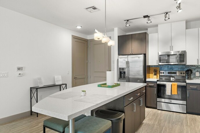 Imagen general del Hotel TWO Modern Waterfront Cozysuites Unit 1042. Foto 18