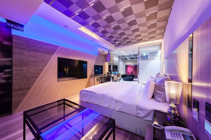 Imagen de la habitación del Hotel TY Motel. Foto 14