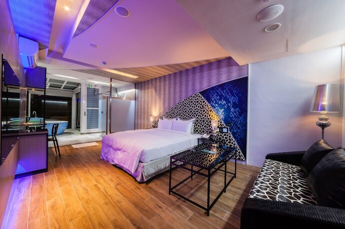 Imagen de la habitación del Hotel TY Motel. Foto 19