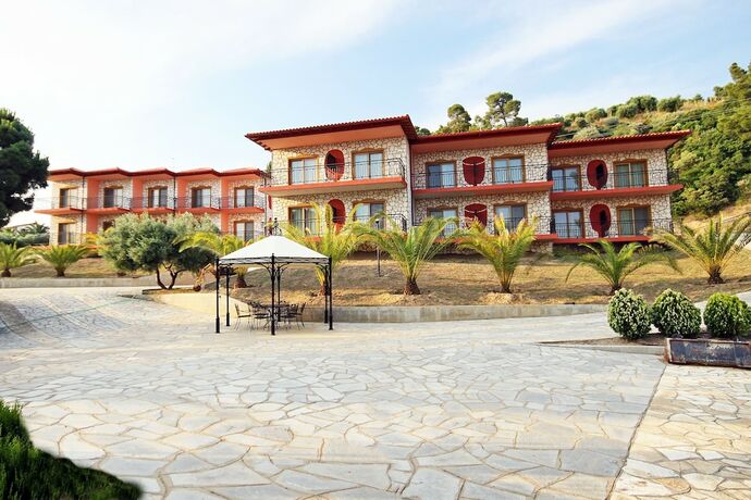 Imagen general del Hotel Ta 2 Pefka. Foto 15