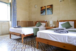 Imagen general del Hotel Ta Girardu. Foto 16