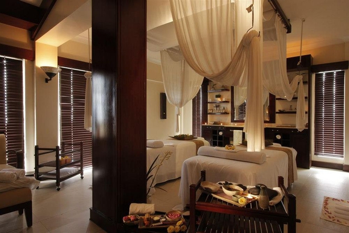 Imagen de los interiores del Hotel Taal Vista. Foto 13