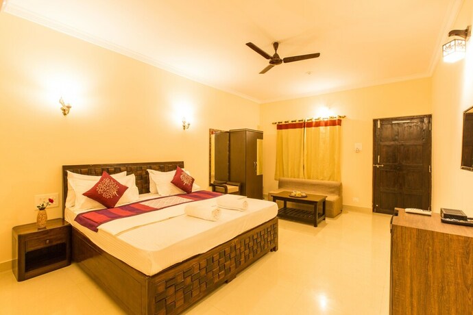 Imagen de la habitación del Hotel Taalva Morjim. Foto 25