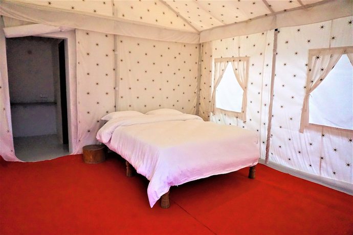 Imagen de la habitación del Hotel Taarini Corbett. Foto 6