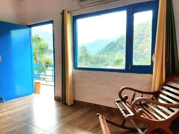 Imagen de la habitación del Hotel Taarini Corbett. Foto 7