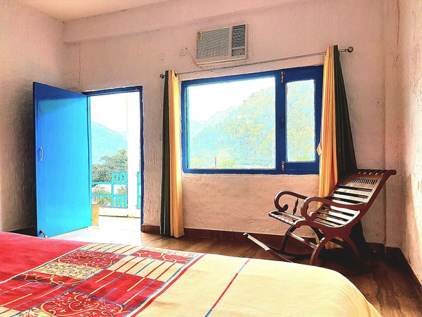 Imagen de la habitación del Hotel Taarini Corbett. Foto 9