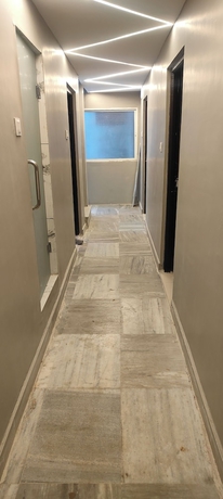 Imagen de los interiores del Hotel Taarini Rajwada Indore By LOTO. Foto 15