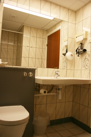 Imagen de la habitación del Hotel Taastrup Park. Foto 5