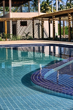 Imagen de la piscina del Hotel Tabaobí Smart. Foto 16