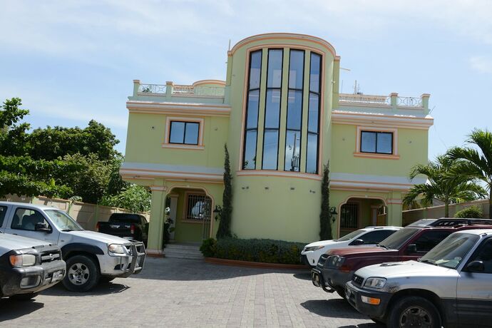 Imagen general del Hotel Tabarre\'s Palace. Foto 1