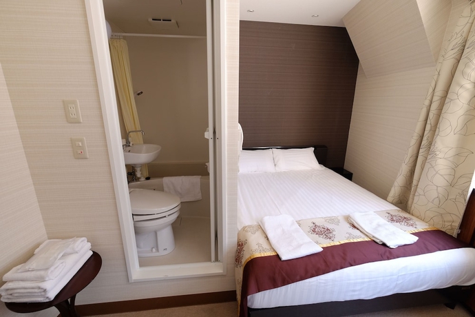 Imagen de la habitación del Hotel Tabata Oji. Foto 16