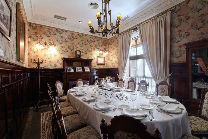 Imagen del bar/restaurante del Hotel Taberna Del Alabardero. Foto 3