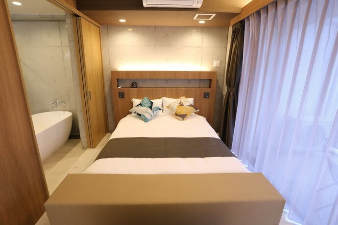 Imagen general del Hotel Tabinoteitaku Okinawa Naha. Foto 9