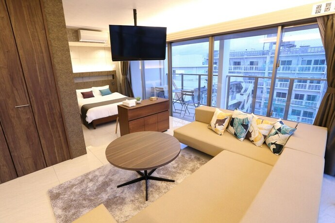 Imagen general del Hotel Tabinoteitaku Okinawa Naha. Foto 18
