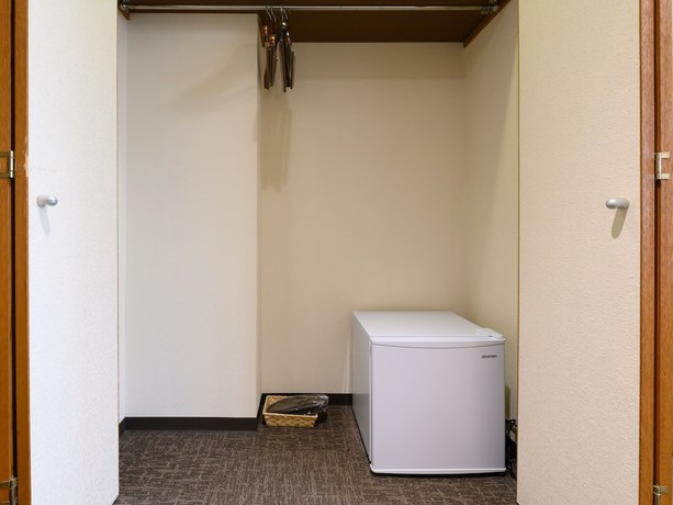 Imagen de la habitación del Hotel Tabist Business Osamura. Foto 11