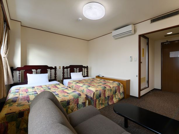 Imagen de la habitación del Hotel Tabist Business Osamura. Foto 17