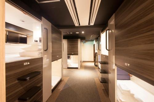 Imagen general del Hotel Tabist CapsuleHotel APODS Himeji Station. Foto 2