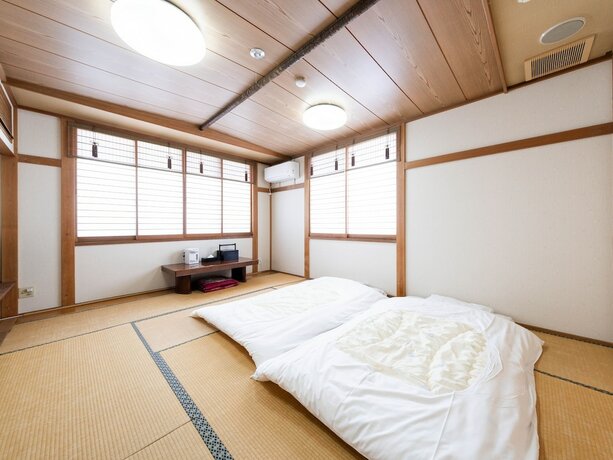 Imagen de la habitación del Hotel Tabist Fuji Sakura Onsen Ryokan. Foto 16