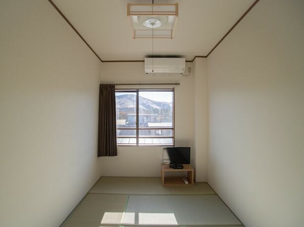 Imagen de la habitación del Hotel Tabist Lakeside Inn Fujinami Yamanakako. Foto 15