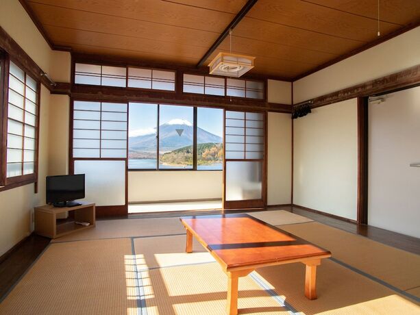 Imagen general del Hotel Tabist Lakeside Inn Fujinami Yamanakako. Foto 5