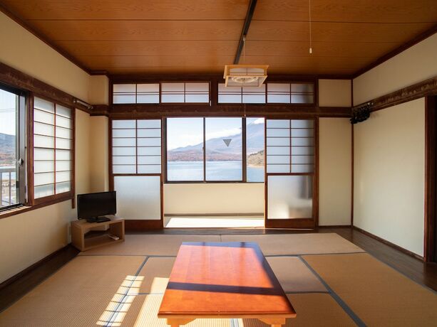 Imagen general del Hotel Tabist Lakeside Inn Fujinami Yamanakako. Foto 7